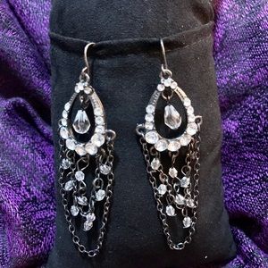 Chandelier style earrings